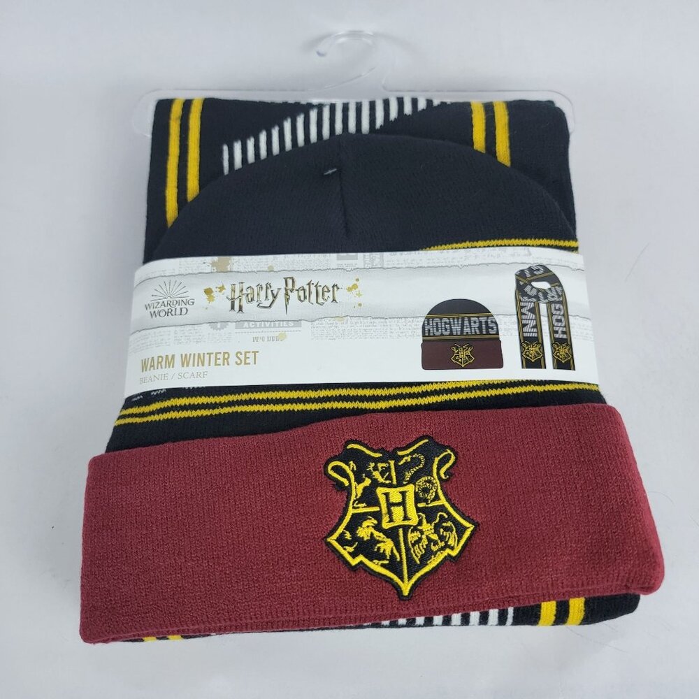 Harry Potter Hogwarts‎ Unisex Adult Warm Winter Beanie & Scarf Set Nostalgia